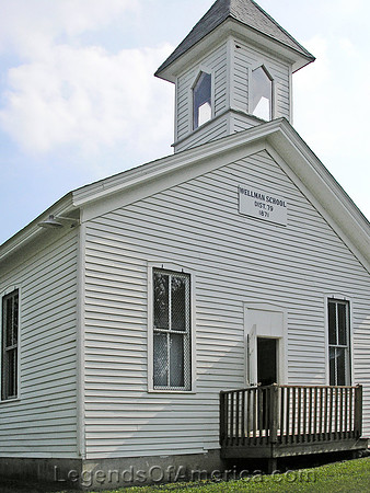 Oskaloosa, KS - Wellman School