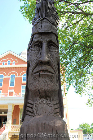 Troy, KS - Tall Oak Sculpture