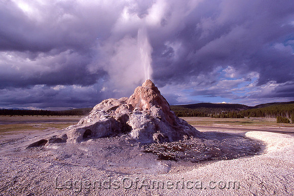 Yellowstone, WY - White Dome Geyser