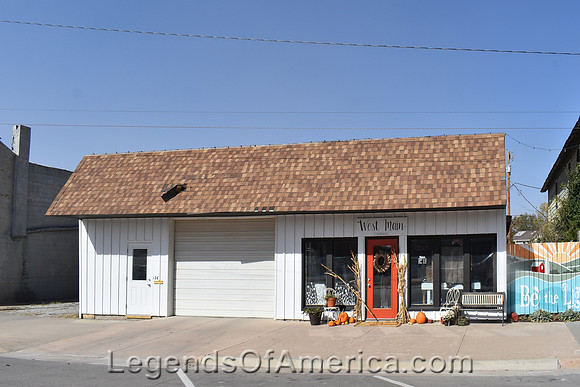 Marion, KS - Business Building - 2