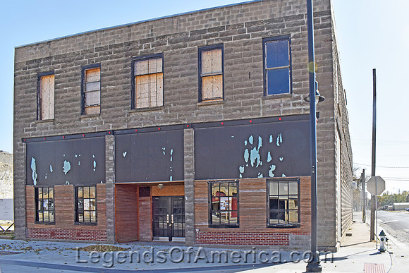 Marion, KS - Business Building - 3