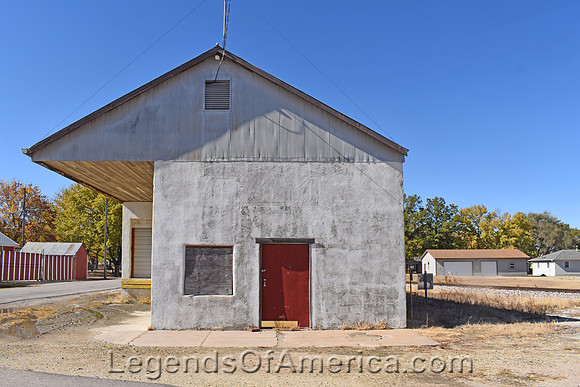 Benton, KS - Building