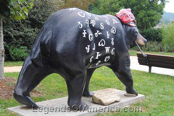 Cherokee, NC - Bears on Parade - 2