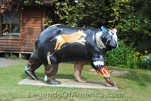 Cherokee, NC - Bears on Parade - 3