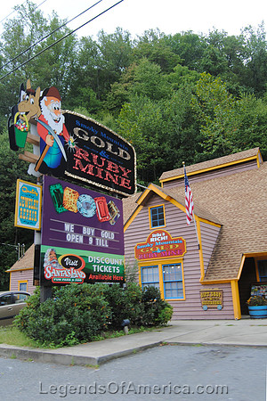 Cherokee, NC - Motel Sign
