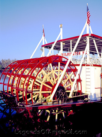 Wilmington, NC - Henrietta II on the Cape Fear River,