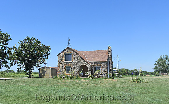 Allen County, KS - Rock House Near Iola