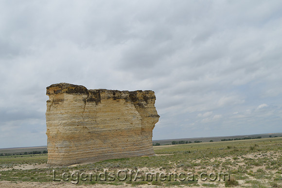 Monument Rocks, KS - Lone Formation
