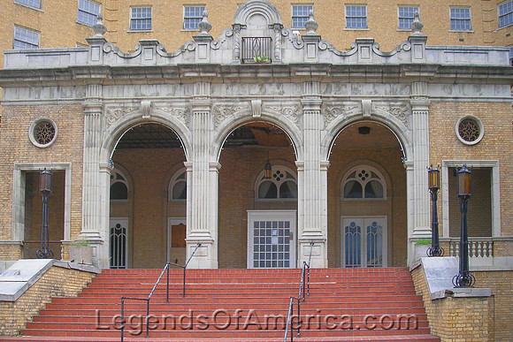 Mineral, Wells, TX - Baker Hotel