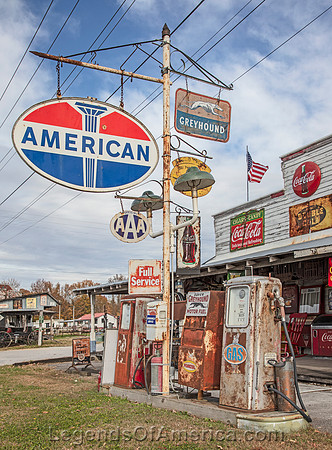 Ethridge, TN - Ike's Amish Depot & Country Store Signs