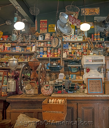 Ethridge, TN - Ike's Amish Depot & Country Store Interior