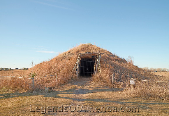 Grand Island, NE - Stuhr Museum Pawnee Earth Lodge