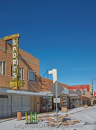 Scottsbluff, NE - Shuttered Block