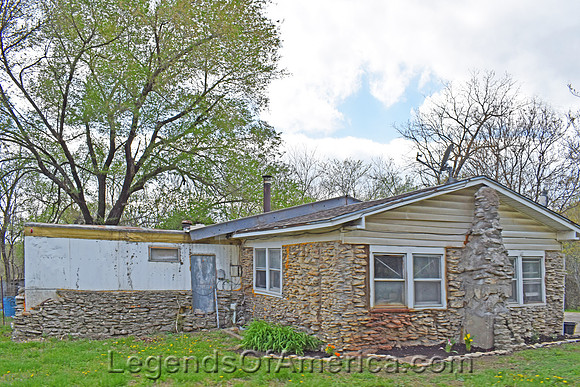 Centerville, KS - Old House