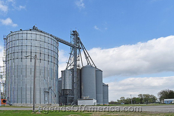 Harris, KS - Grain Silos