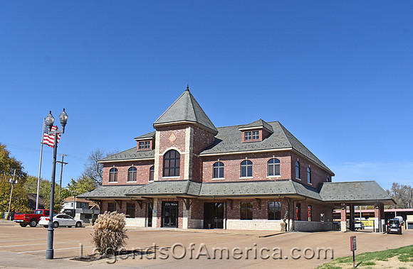 Parsons, KS - Business Building - 2