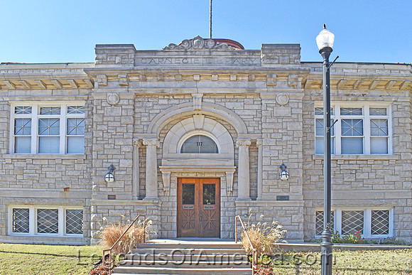 Parsons, KS - Former Carnegie Library
