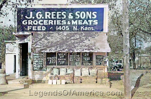 Topeka, KS - Grocery store