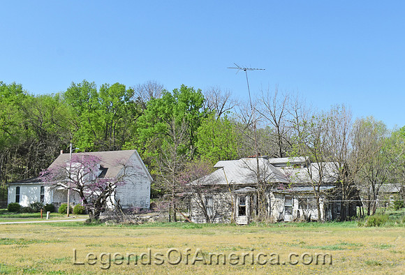 Cedar Point, KS - Old Houses