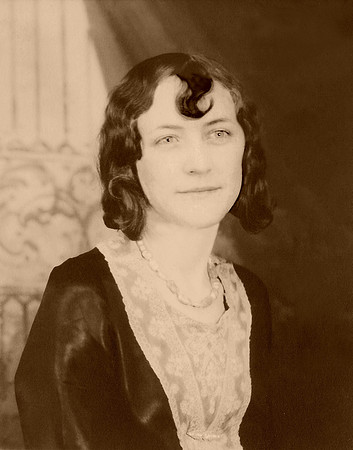Thava Irene Womble Foster as a Young Lady