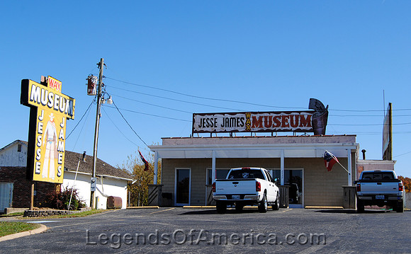 Stanton, MO - Jesse James Museum