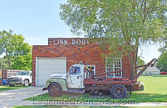 Linn, KS - Body Shop