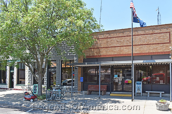 Sedgwick, KS - Business Buildings
