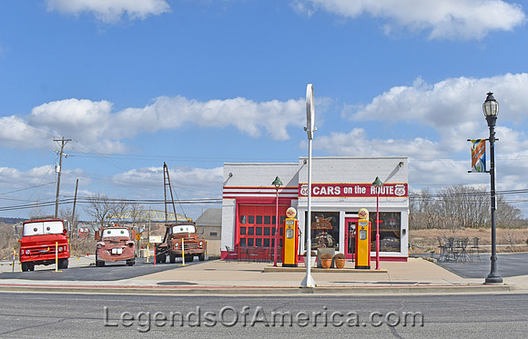 Galena, KS - Cars on the Route