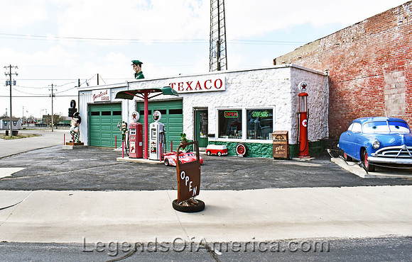 Galena, KS - Old Texaco