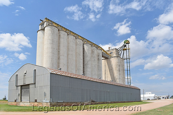 Hazelton, KS - Grain Elevator & Ag Buildings