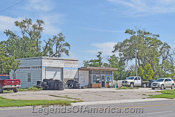 Glade, KS - Old Gas Station
