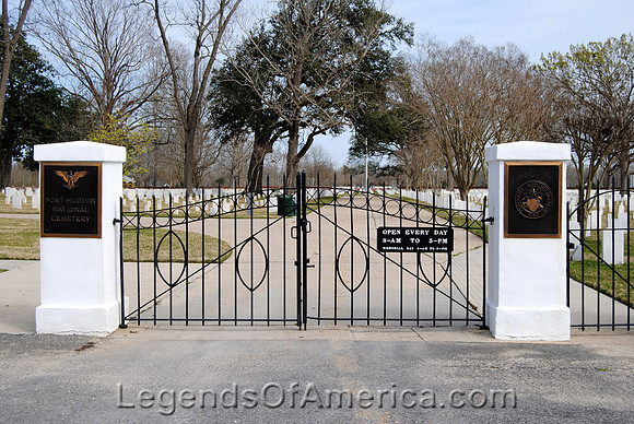 Port Hudson, LA - National Cemetery