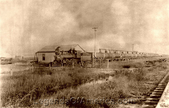 Train Of Tanks, TX, 1901