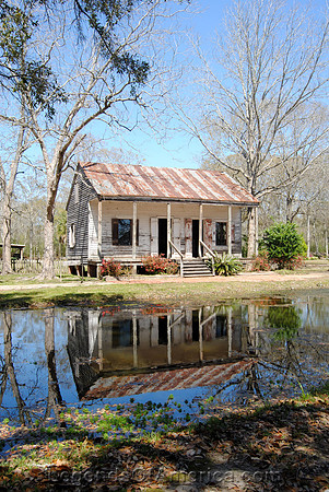 Lafayette, LA - Acadian Village House