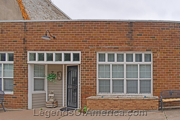 Circleville, KS - Business Building