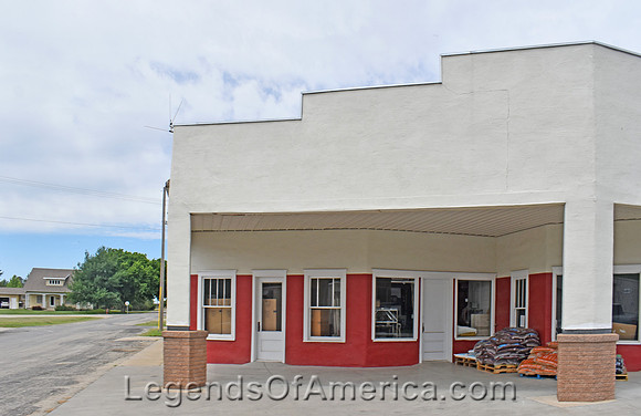 Tipton, KS - Old Garage