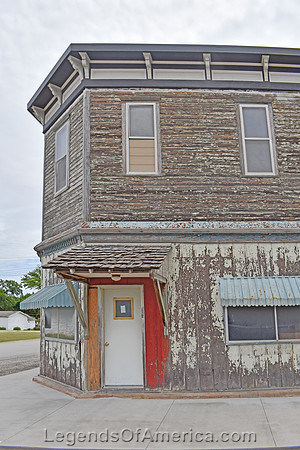 Tipton, KS -OldBuilding