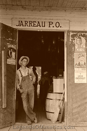 Jarreau, LA - General Store Entrance