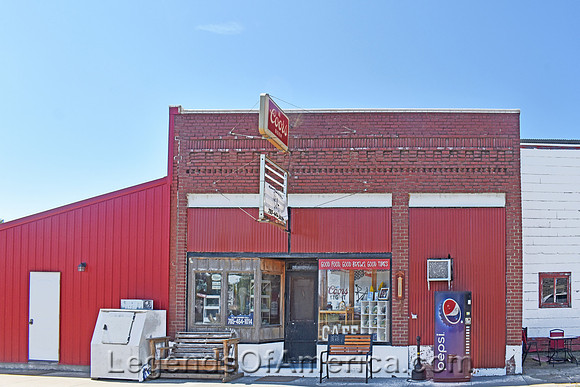 Aurora, KS - Pub