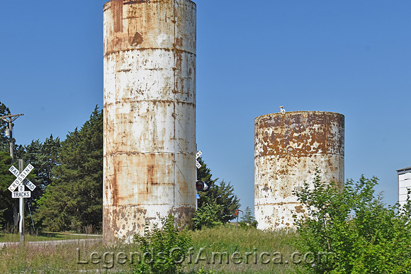 Aurora, KS - Tanks