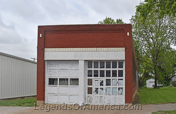 Bern, KS - Old Garage