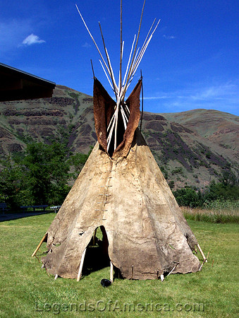 Nez Perce National Park - Buffalo Hide Tipi