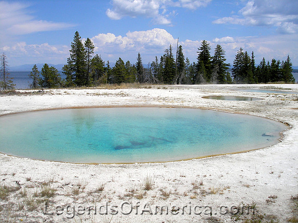 Yellowstone, WY - Boiling Pools