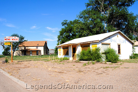 Nara Visa, NM - Mini-Mart
