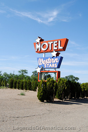Nara Visa, NM - Western Stars Motel Sign