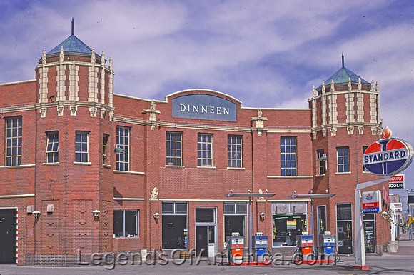 Cheyenne, WY - Dinneen Standard station, 16th Street, 1980