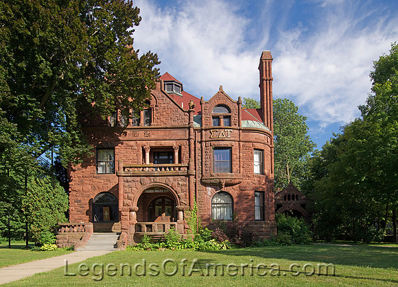 Cortland, NY - State University Sigma Delta Tau Sorority