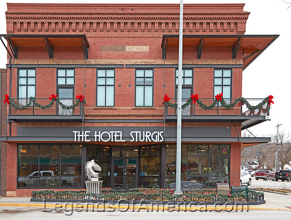 Sturgis, SD - Hotel Surgis