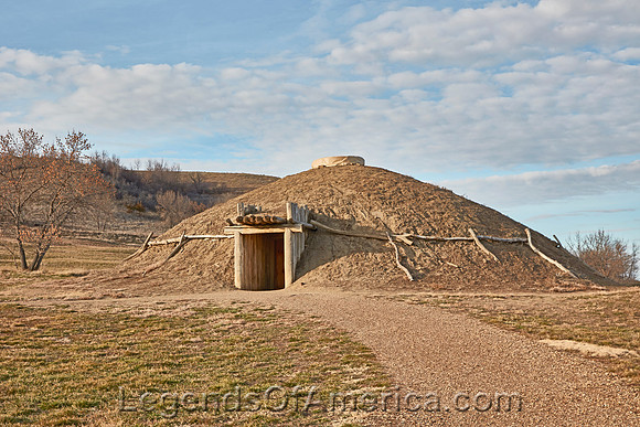Medina County, ND - On-a-Slant Indian Village Fort Abraham Lincoln State Park