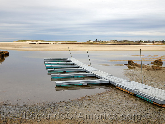 Yarmouth Port, MA - Grays Beach